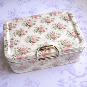 Pink Floral Jewelry Mini Storage Box